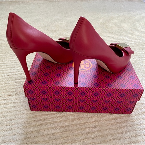 NWT Tory Burch Chase pink leather pumps - Picture 12 of 14